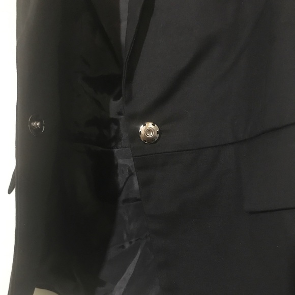 Closet Sale!!! Make a reasonable offer! ❤️ - Picture 4 of 4